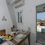 In Mykonos With Sea View And Pool فيلة