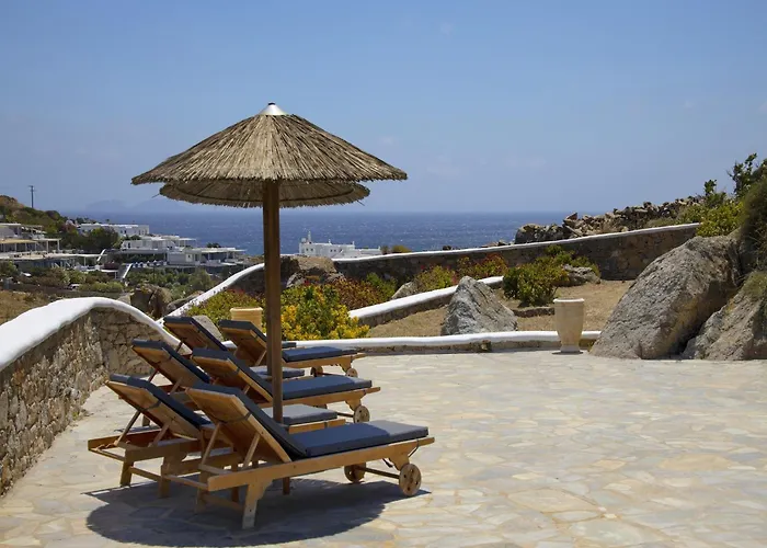 Vila In Mykonos With Sea View And Pool